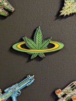 Stoned Wars Pin Set + 12 Trading Cards